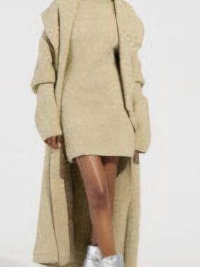 AKIRA Spark Glitter Gold Knit Long Cardigan